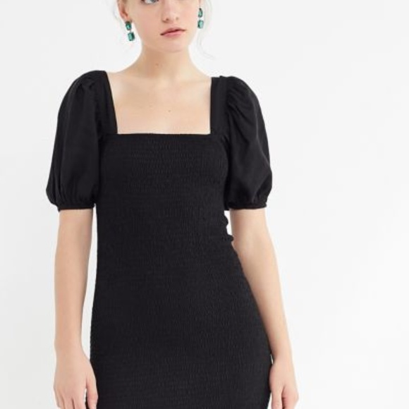 Urban Outfitters Carnation Smocked Puff Sleeve, XS - Picture 3 of 6